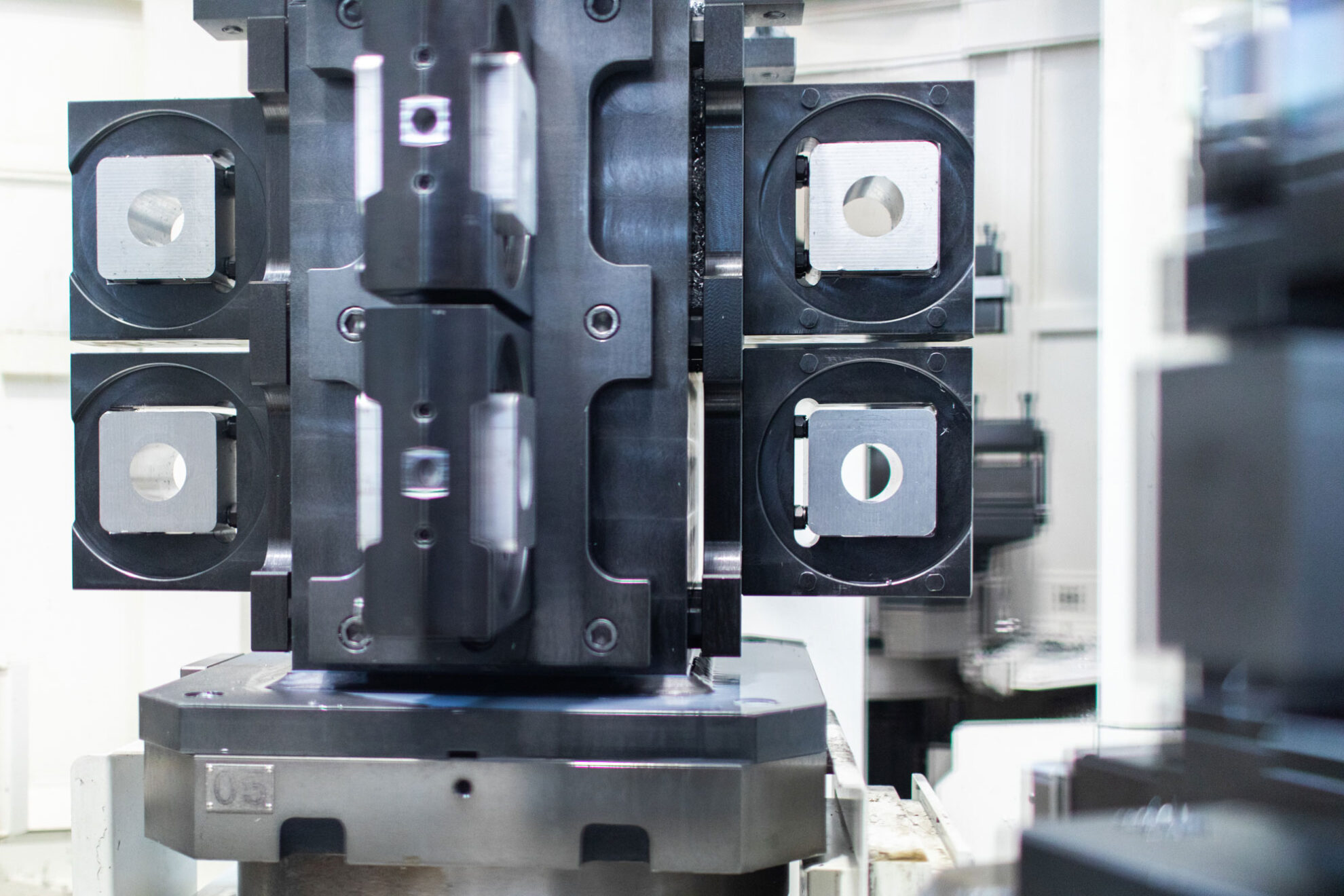 PRODUCTIVITY AND INNOVATION: THE IMPACT OF PROCESS TECHNOLOGIES AT ...